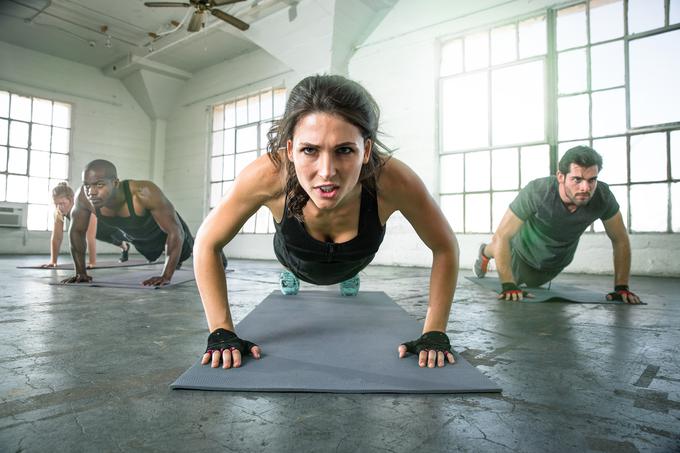 Po napornih treningih s samomasažo mišice spravimo v prvotni položaj in jim tako zagotovimo prožnost in mehkobo. | Foto: Getty Images