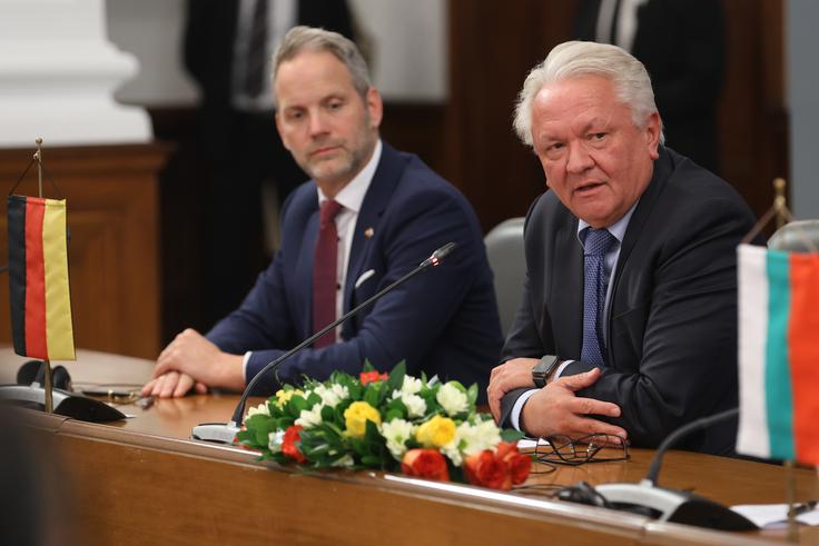 Armin Papperger Armin Papperger (levo) je trn v peti Rusiji, Rusija naj bi po nekaterih podatkih nanj hotela celo izvesti atentat. | Foto: Guliverimage