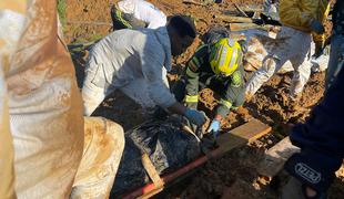 V dveh zemeljskih plazovih v Kolumbiji umrlo več kot trideset ljudi