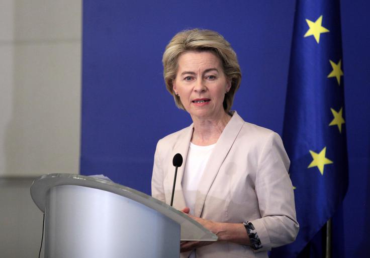 Ursula von der Leyen je predstavitev svoje komisarske ekipe napovedala za 15. september. | Foto: Reuters