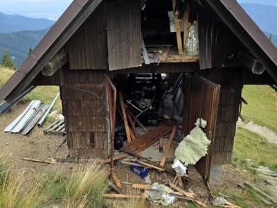 Velika nezgoda na žičnici, ki pelje do koče na Golici: Vse se je zgodilo v nekaj sekundah