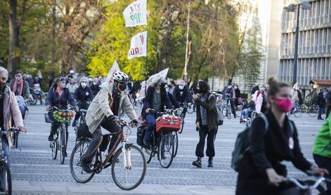 Jenull napovedal kolesarski protest: Vladna koalicija, vaš čas se izteka