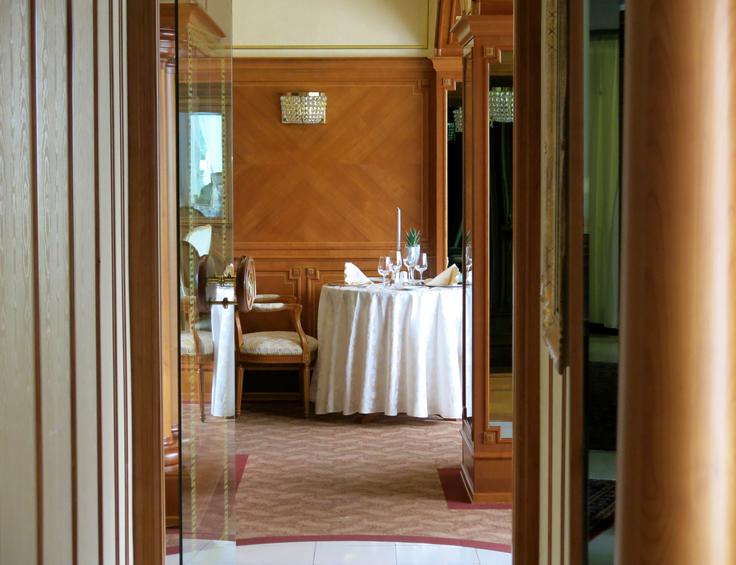Grand Hotel Toplice velja za najelegantnejšega na Bledu, kar notranjost Julijane vsekakor potrjuje. | Foto: Miha First