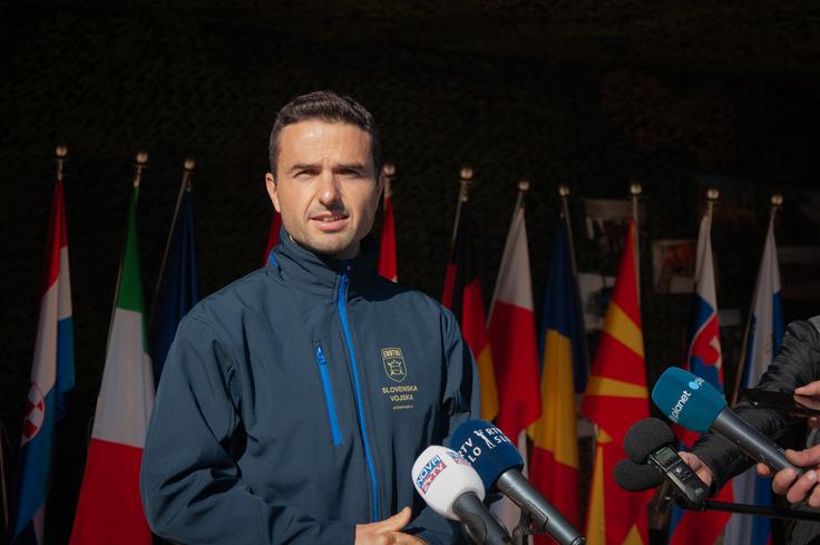 Vaja je namenjena temu, da okrepimo pripravljenost na morebitne naravne nesreče, je na predstavitvi povedal obrambni minister Matej Tonin.  | Foto: Gaja Hanuna
