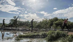 Poplave v BiH morda razkrile novo množično grobišče