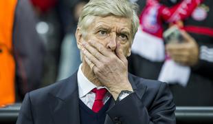 Nov polom: Wenger izgublja živce, navijači Arsenala pa potrpljenje