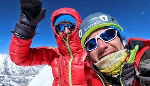 Slovenska alpinista v Nepalu preplezala prvenstveno smer
