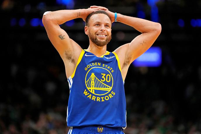 Stephen Curry | Curry je novico o tem, da je končal s šolanjem, na svojem profilu na Instagramu sicer delil že meseca maja. | Foto Reuters