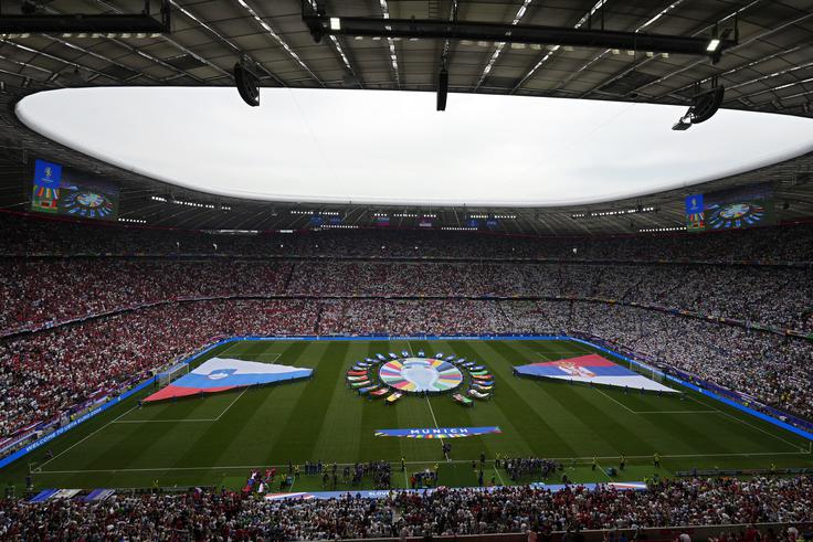 Finale lige prvakov bo 31. maja 2025 v Münchnu, na stadionu, kjer je bil 20. junija 2024 dosežen slovenski rekord, ko je razburljivo tekmo Eura med Slovenijo in Srbijo (1:1) v živo spremljalo na Bavarskem več kot 20 tisoč slovenskih navijačev! | Foto: Guliverimage