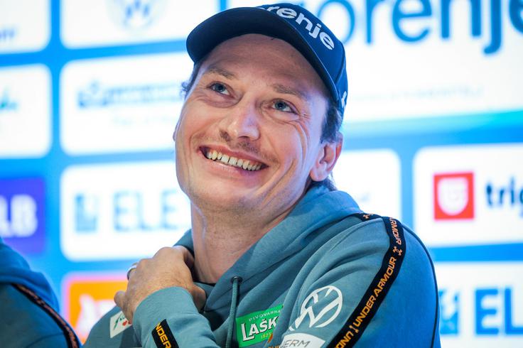 Anže Lanišek je zadnjo sezono končal kot četrti skakalec svetovnega pokala. | Foto: Daniel Novakovič/STA