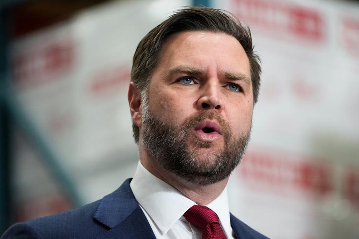 Ameriški predsednik Donald Trump na pogovore z Iranom v pakistansko prestolnico Islamabad pošilja svojega podpredsednika JD Vancea. | Foto: Reuters