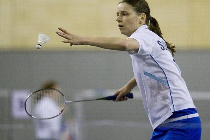 Slovenske badmintonistke uspešno začele ekipno EP