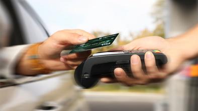 Sodobno in udobno bančno poslovanje: Odklenite poslovni potencial s poslovnimi karticami Visa OTP banke