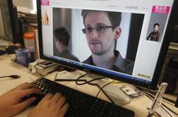 Snowden: Po NSA morda krožijo tudi vaše gole fotografije