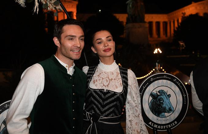 Ed Westwick in Amy Jackson, ki sta poročena od avgusta letos, sta Oktoberfest obiskala prvič. | Foto: Profimedia