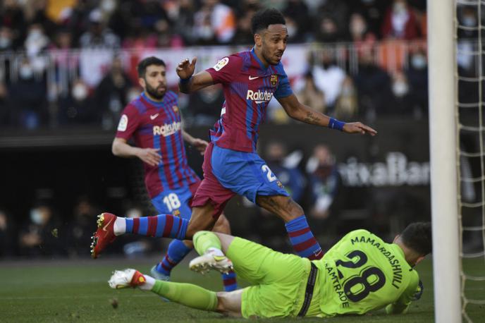 Barcelona Aubameyang | Pierre-Emerick Aubameyang je zabil svoja prva dva gola za Barcelono. | Foto Reuters