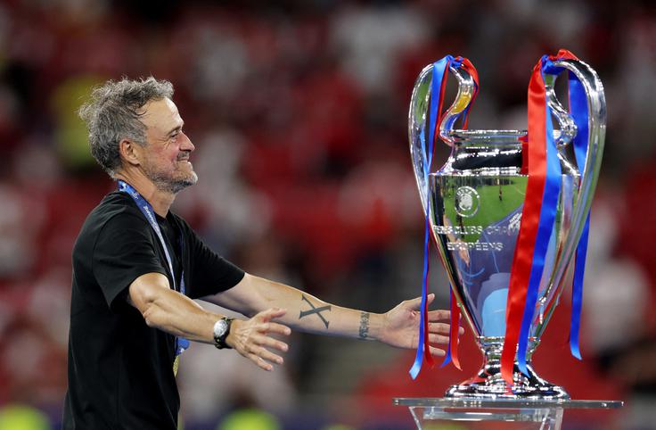 Luis Enrique se bo danes pomeril z Barcelono, ki jo je leta 2015 popeljal do evropskega naslova. S Parižani je bil najboljši kar dvakrat. | Foto: Reuters