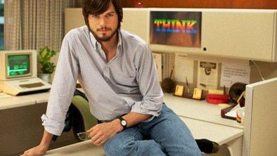 Video: Ashton Kutcher kot Steve Jobs
