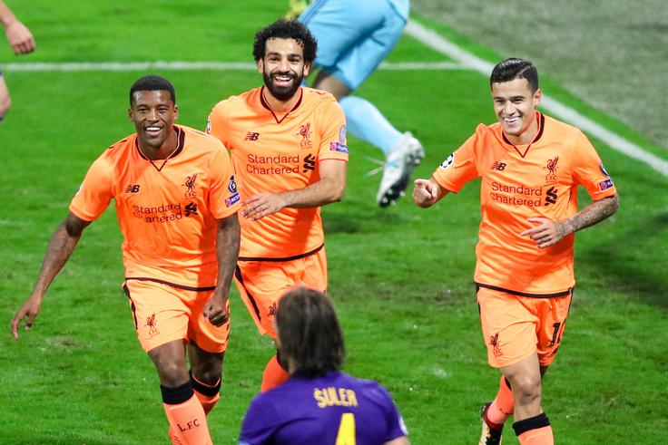 Philippe Coutinho (desno) je bil v torek nerešljiva uganka za mariborsko obrambo. | Foto: Matic Klanšek Velej/Sportida
