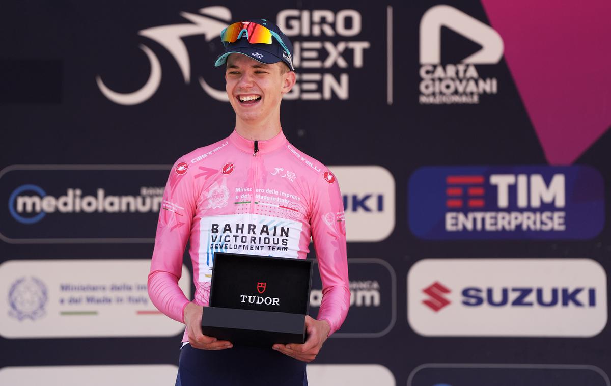 Jakob Omrzel Giro Next Gen 2025 | 19-letni Jakob Omrzel je v svoji prvi sezoni med mlajšimi člani odkljukal še en velik cilj, zmago na Giru naslednje generacije.  | Foto LaPresse