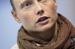 Tina Pisnik: Ko sem začela smrdeti po ketonalu, ni bilo več smešno