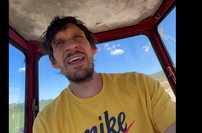 Veliki prijatelj Luke Dončića na traktorju postal uspešnica #video