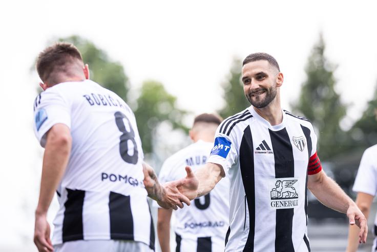 Mura po vrnitvi Luke Bobičanca igra bolje kot na začetku sezone. | Foto: Jure Banfi