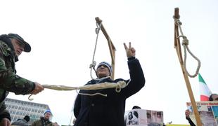 V Iranu usmrtili domnevnega vohuna Mosada #video