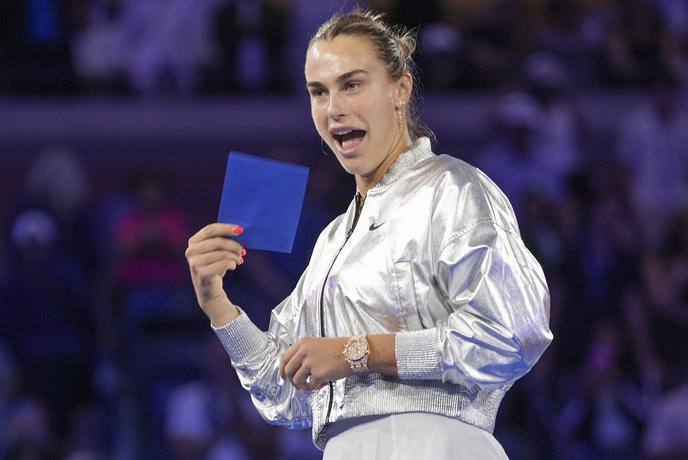 Arina Sabalenka bo prezimila na vrhu, Kaja Juvan edina Slovenka med stoterico najboljših