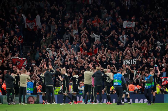 Tottenham Ajax | Veselje Ajaxa na stadionu Tottenham Hotspur pred navdušenimi navijači nizozemskega velikana. | Foto Reuters