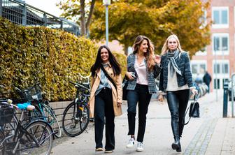 Pozabljena generacija: niti milenijci niti generacija Z