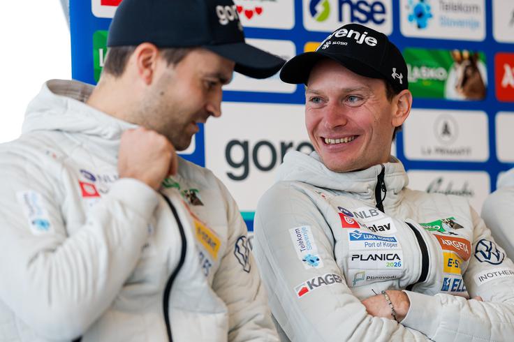 Anže Lanišek je trenutno vodilni v svetovnem pokalu. | Foto: Luka Kotnik