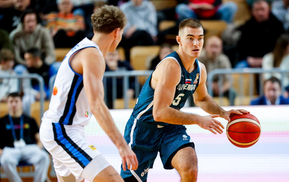 slovenska košarkarska reprezentanca, Žiga Samar | Slovenci bodo danes gostovali na Švedskem. | Foto Aleš Fevžer
