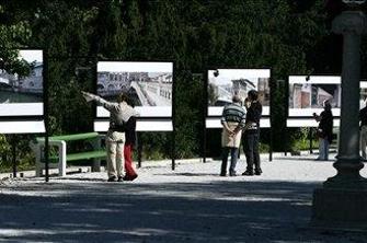 V Tivoliju razstava fotografij o secesiji v arhitekturi