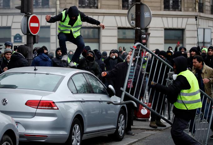 protesti Pariz Francija rumeni jopiči | Foto: Reuters