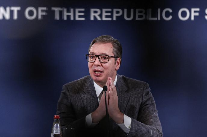 Aleksandar Vučić | "Srbija se bo zaradi geopolitičnega dogajanja znašla med kladivom in nakovalom," pravi Vučić. | Foto Reuters