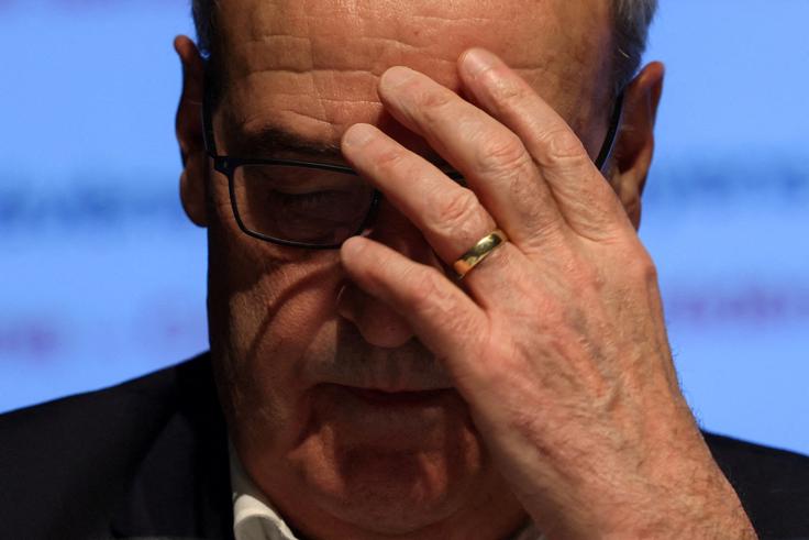 Švicarski predsednik Guy Parmelin na današnji novinarski konferenci ni skrival žalosti. | Foto: Reuters