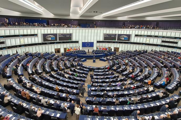 Evropski parlament Strasbourg | S sprejetjem treh zakonov želi Evropski parlament pospešiti zeleni prehod.  | Foto K. M.