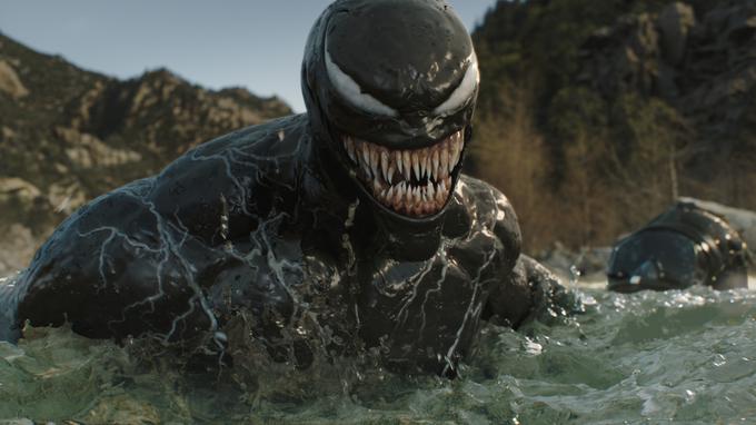 Venom zaplava med brzicami reke Kolorado. | Foto: Con Film