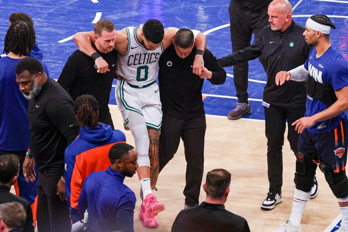 Jayson Tatum | Jayson Tatum je s poškodbo ahilove tetive končal s sezono. | Foto Reuters