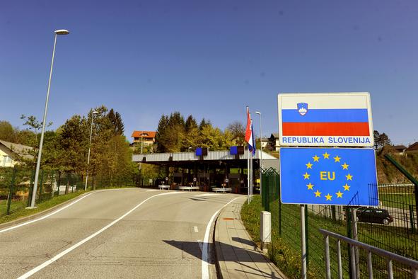 Hrvaški prevozniki v krču, Slovenija jim je zaprla 17 mejnih prehodov #video