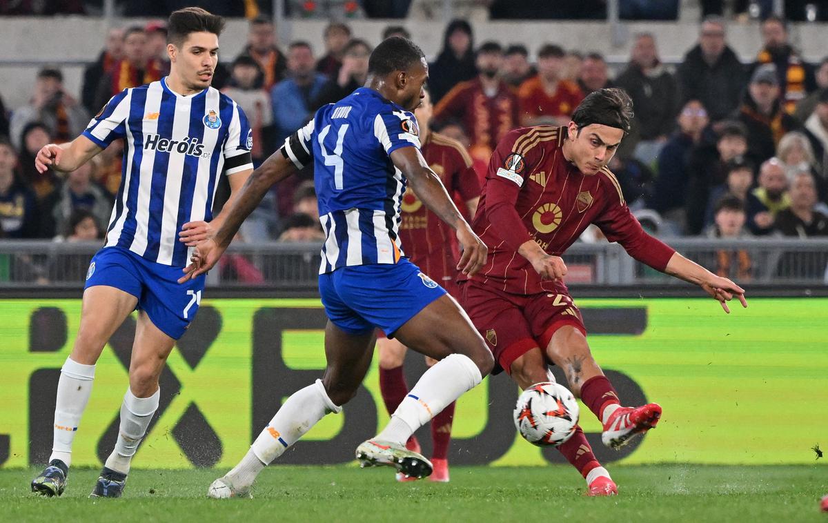 Liga Europa: Roma - Porto | Roma je proti Portu izkoristila prednost domačega igrišča. | Foto Reuters