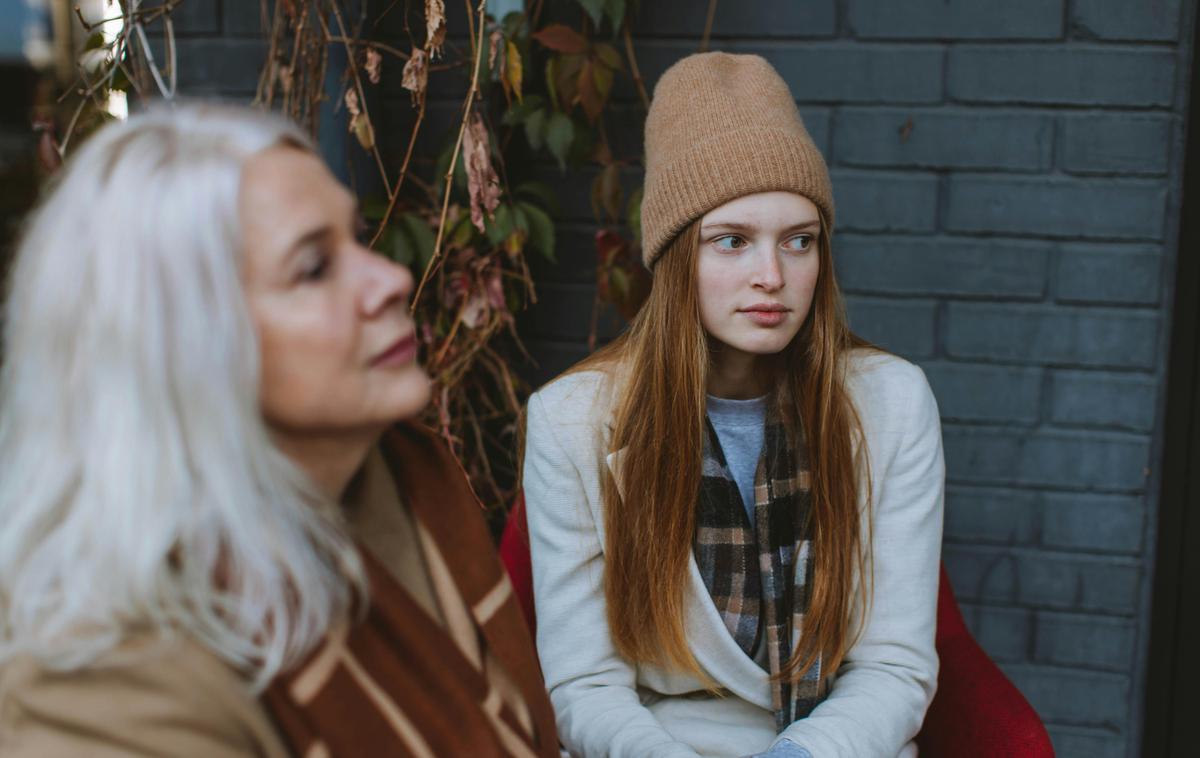 ženski, dekle, ljudje, jesen, zima | Foto Pexels