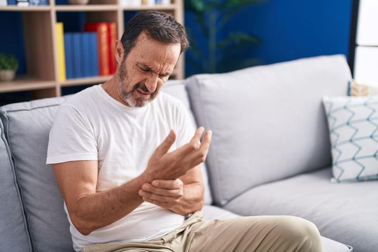 Bolečine v zapestju, Medicofit | Foto: Medicofit