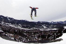 Vsi štirje Slovenci na uvodni tekmi