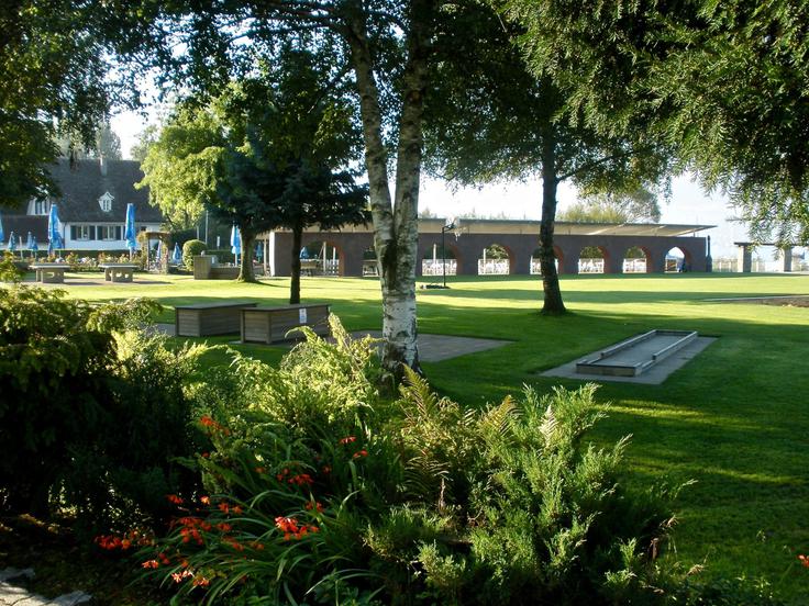 Letno kopališče Männedorf v Švici ob Züriškem jezeru, kjer je z možem vrsto let delala Jelka Širok-Mettler. Za kopališče sta skrbela in ga vodila. | Foto: osebni arhiv Jelka Širok-Mettler