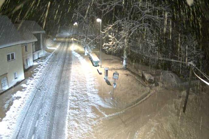 sneg cesta | Fotografija je simbolična. | Foto DARS