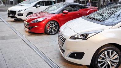 Peugeot v novo leto s prenovljenima 5008 in 3008 ter najšportnejšim RCZ R