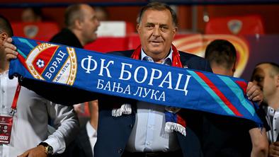 Olimpijo v BiH pričakalo darilo, na tribunah tudi politični veljaki