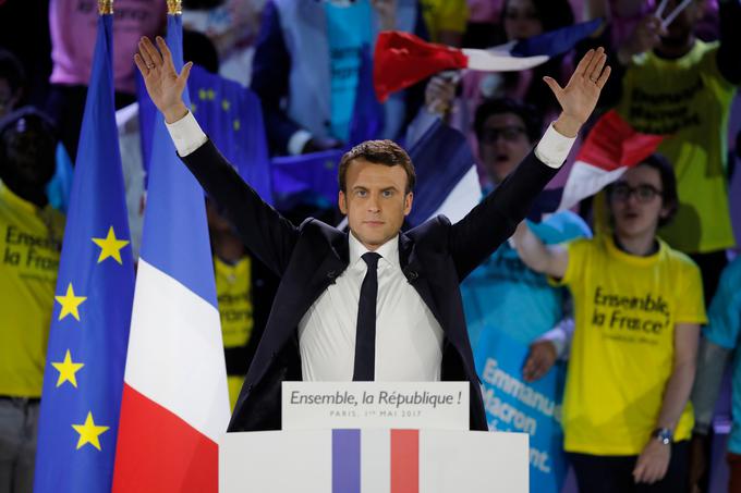 Emmanuel Macron je bil še nedolgo tega skorajda popolnoma neznan širši francoski javnosti, a je kljub temu letos spomladi prepričljivo zmagal v boju za Elizejsko palačo. | Foto: Reuters